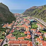 - M Ribeira Brava