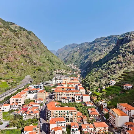 - M Ribeira Brava